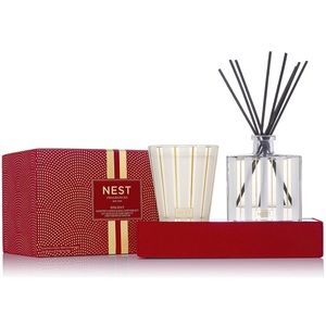 NEST Holiday Candle and Reed Diffuser Set.